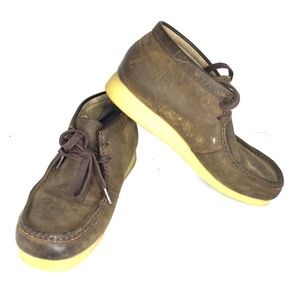 Clark’s Original Size 11 Leather Chukka Boots